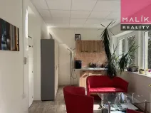 Pronájem kanceláře, Ostrov, Hlavní třída, 23 m2