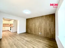 Pronájem bytu 2+1, Zlín, Prlovská, 60 m2