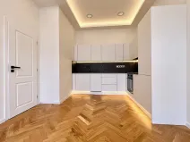 Prodej bytu 2+kk, Praha - Holešovice, Dělnická, 44 m2