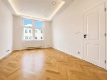 Prodej bytu 2+kk, Praha - Holešovice, Dělnická, 44 m2