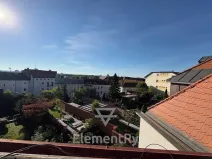 Pronájem atypického bytu, Hradec Králové, Malé náměstí, 20 m2