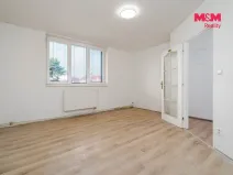 Prodej bytu 2+kk, Milovice, Mírová, 42 m2