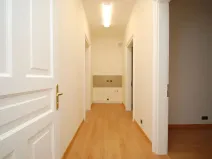 Pronájem kanceláře, Praha - Vinohrady, náměstí Míru, 92 m2