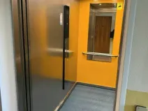 Prodej bytu 3+1, Praha - Kobylisy, Famfulíkova, 70 m2