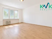 Pronájem bytu 1+1, Karlovy Vary, Šumavská, 45 m2
