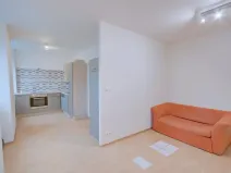 Pronájem bytu 1+kk, Brno, Tkalcovská, 30 m2