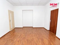 Pronájem kanceláře, Praha - Prosek, Prosecká, 56 m2