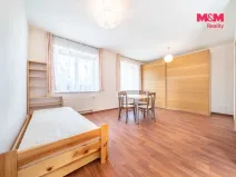 Pronájem bytu 1+kk, Plzeň - Skvrňany, Waltrova, 50 m2