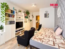 Prodej bytu 2+1, Čelákovice, náměstí 5. května, 57 m2