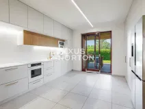 Prodej rodinného domu, Zvole, Hlavní, 378 m2