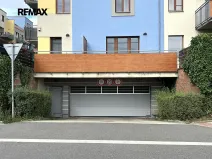 Pronájem garážového stání, Praha - Hostivař, Vladycká, 14 m2