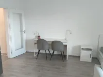 Pronájem bytu 1+kk, Kladno, 36 m2