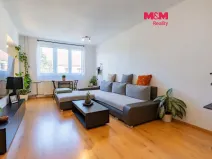 Prodej bytu 2+kk, Třeboň - Třeboň II, Nádražní, 50 m2
