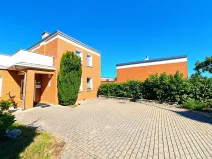 Pronájem kanceláře, Zlín, Pod Vodojemem, 180 m2