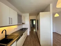 Pronájem bytu 2+1, Praha - Kbely, Studená, 63 m2