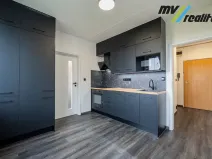 Prodej bytu 1+1, Milovice, Armádní, 33 m2