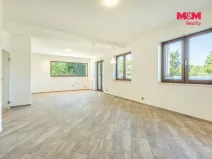 Prodej rodinného domu, Hradečno, 198 m2