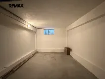 Pronájem garážového stání, Praha - Motol, Brdlíkova, 20 m2