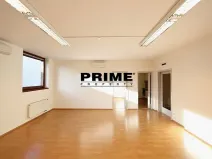 Pronájem kanceláře, Praha - Smíchov, Štefánikova, 82 m2