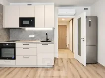 Pronájem bytu 1+kk, Praha - Hloubětín, Poděbradská, 32 m2