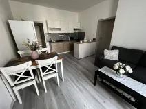 Pronájem bytu 2+kk, Milovice, Slepá, 39 m2