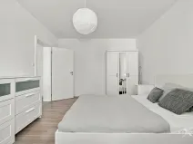 Pronájem bytu 2+1, Praha - Vršovice, Petrohradská, 59 m2