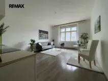 Pronájem bytu 2+kk, Praha - Holešovice, Farského, 51 m2