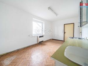 Prodej bytu 1+1, Bor, Pražská, 44 m2
