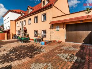 Prodej rodinného domu, Velké Březno, 700 m2