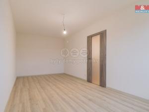 Prodej bytu 5+1, Kaplice, Polní, 185 m2