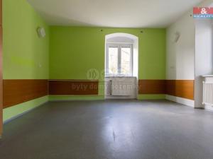 Prodej ubytování, Jeseník, Kalvodova, 1950 m2