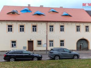 Prodej rodinného domu, Chabařovice, Husovo náměstí, 360 m2