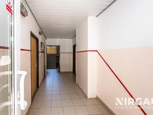 Prodej bytu 3+1, Praha - Hlubočepy, Geologická, 71 m2
