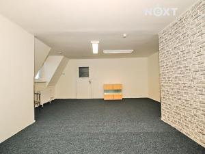 Pronájem kanceláře, Hradec Králové, U Fotochemy, 36 m2