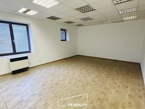 Pronájem kanceláře, Pardubice, Milheimova, 195 m2