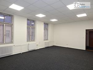 Prodej kanceláře, Ostrava, Fügnerova, 561 m2