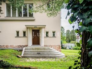 Prodej vily, Dobřichovice, Krajníkova, 423 m2