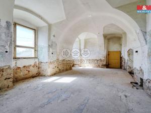 Prodej historického objektu, Skapce, 800 m2