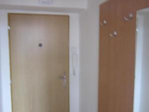 Pronájem bytu 1+kk, Karlovy Vary, Krále Jiřího, 22 m2