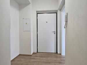 Pronájem bytu 1+kk, Pardubice, Nová Tesla, 30 m2