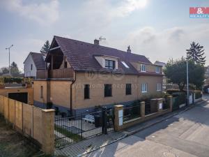 Prodej rodinného domu, Praha - Dolní Chabry, Kobyliská, 220 m2