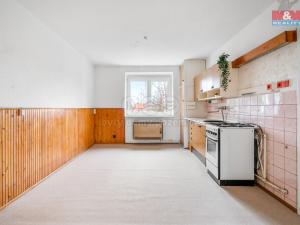 Prodej bytu 2+1, Teplice, Americká, 44 m2