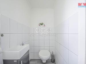 Prodej rodinného domu, Verušičky - Vahaneč, 360 m2