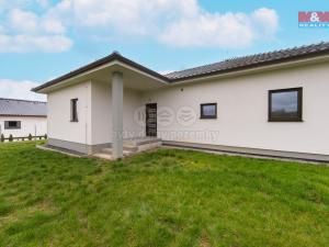 Prodej rodinného domu, Lochousice, 154 m2