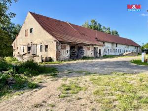 Prodej zemědělského objektu, Dolní Chvatliny - Mančice, 1700 m2