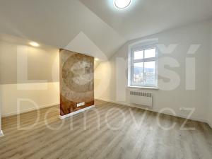 Prodej bytu 2+1, Lipová-lázně, 54 m2