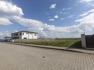 Prodej pozemku pro bydlení, Horoměřice, Komenského, 1079 m2