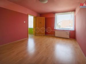 Prodej rodinného domu, Litvínovice, 336 m2