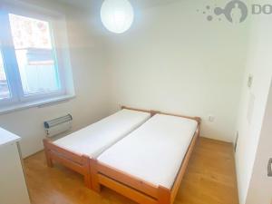 Pronájem bytu 2+1, Olomouc, Geislerova, 53 m2