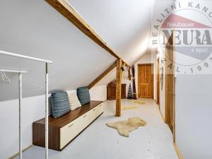 Prodej ubytování, Pluhův Žďár, 380 m2